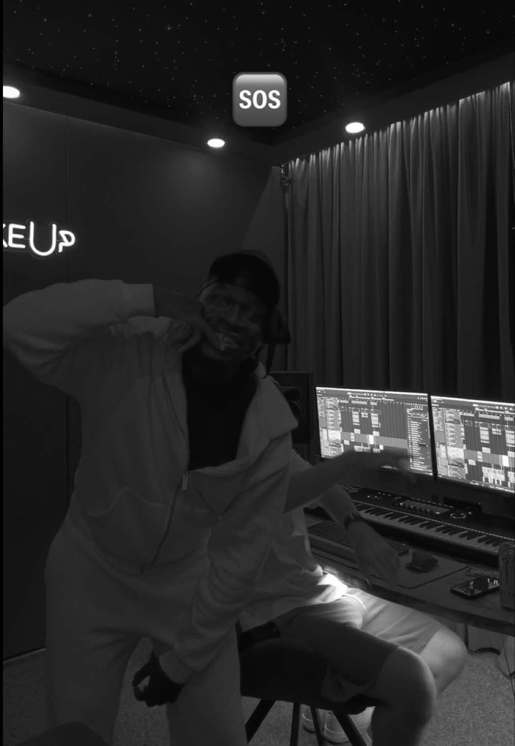@๐ ๐พ๐ฎ๐ป๐ฒ๐ผ โ