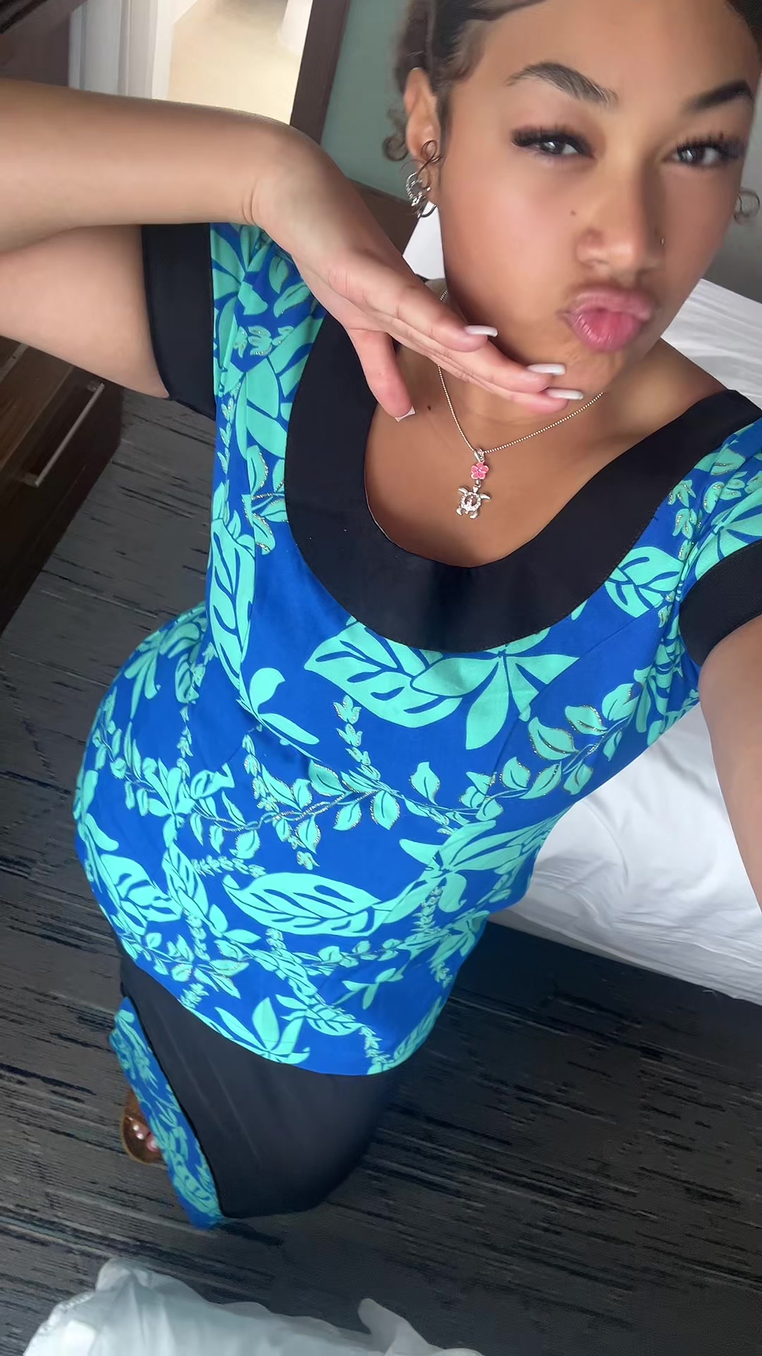 @Mǒmǒ