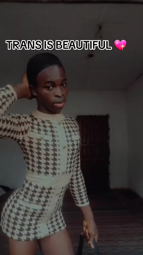 @hotpussy20