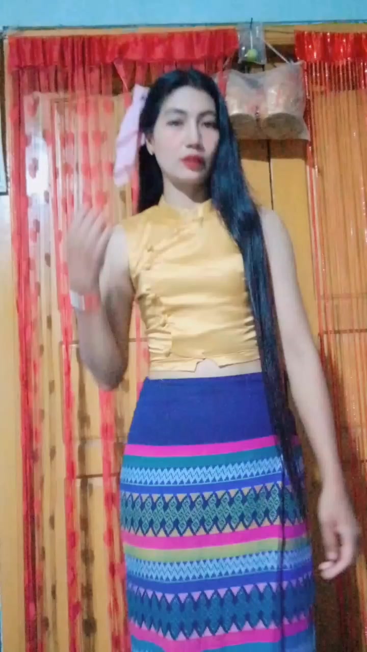 @Moe Thandar (official)