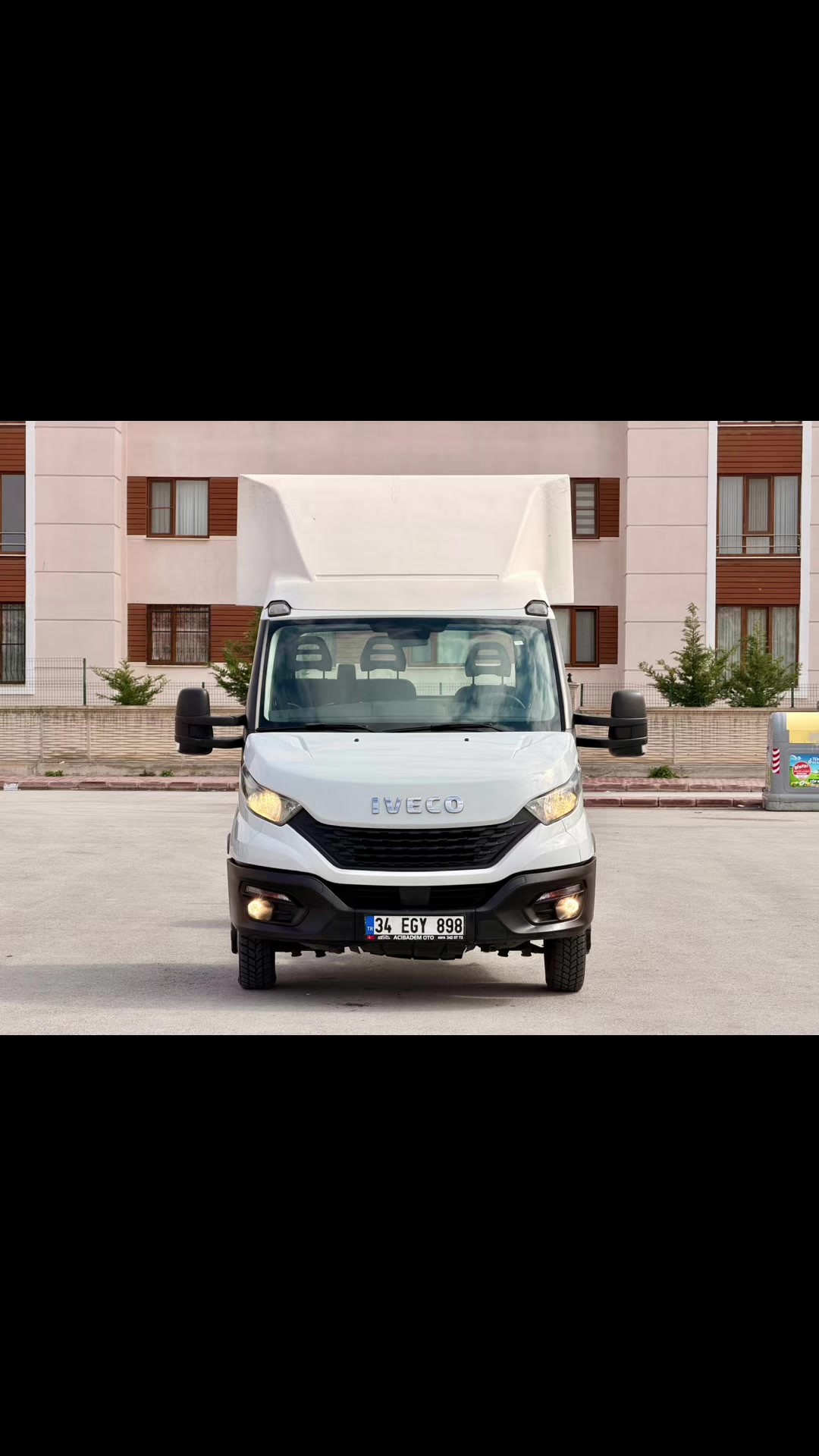 @Yusuf Acıbadem