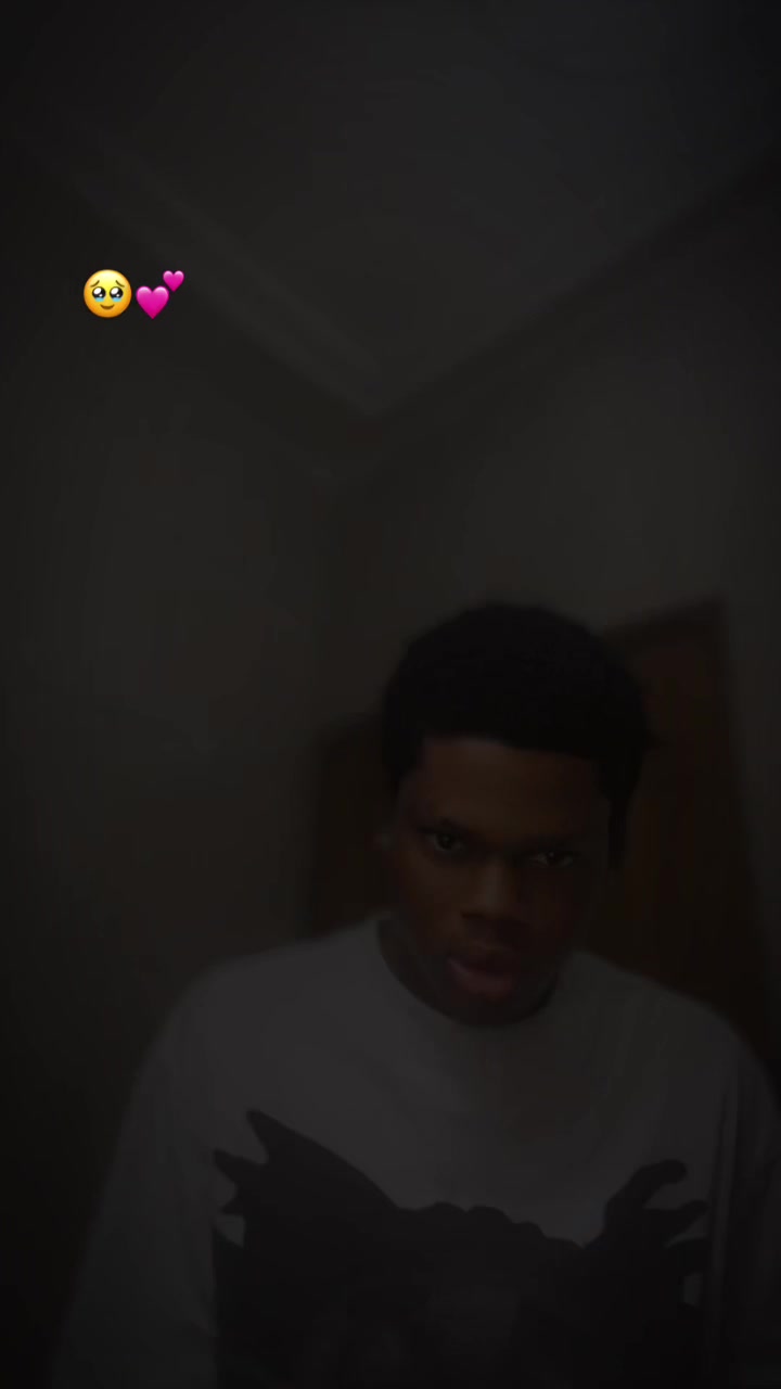 @FAVORITE_BOY_MELKIZZ ⭐️