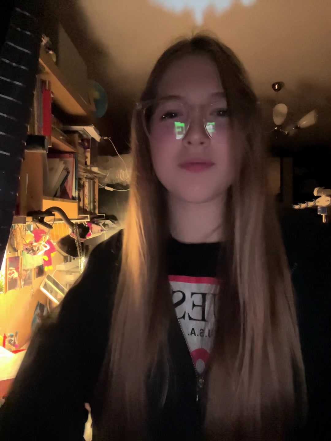 @Сашуляя🛐