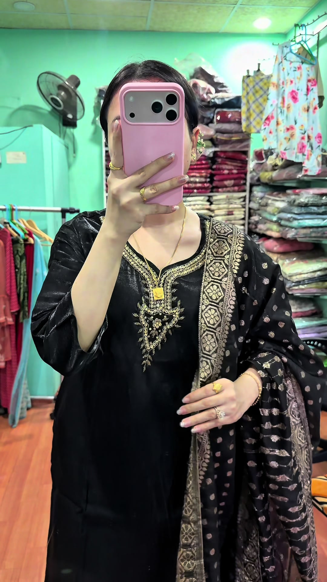 @AashmaCollection123