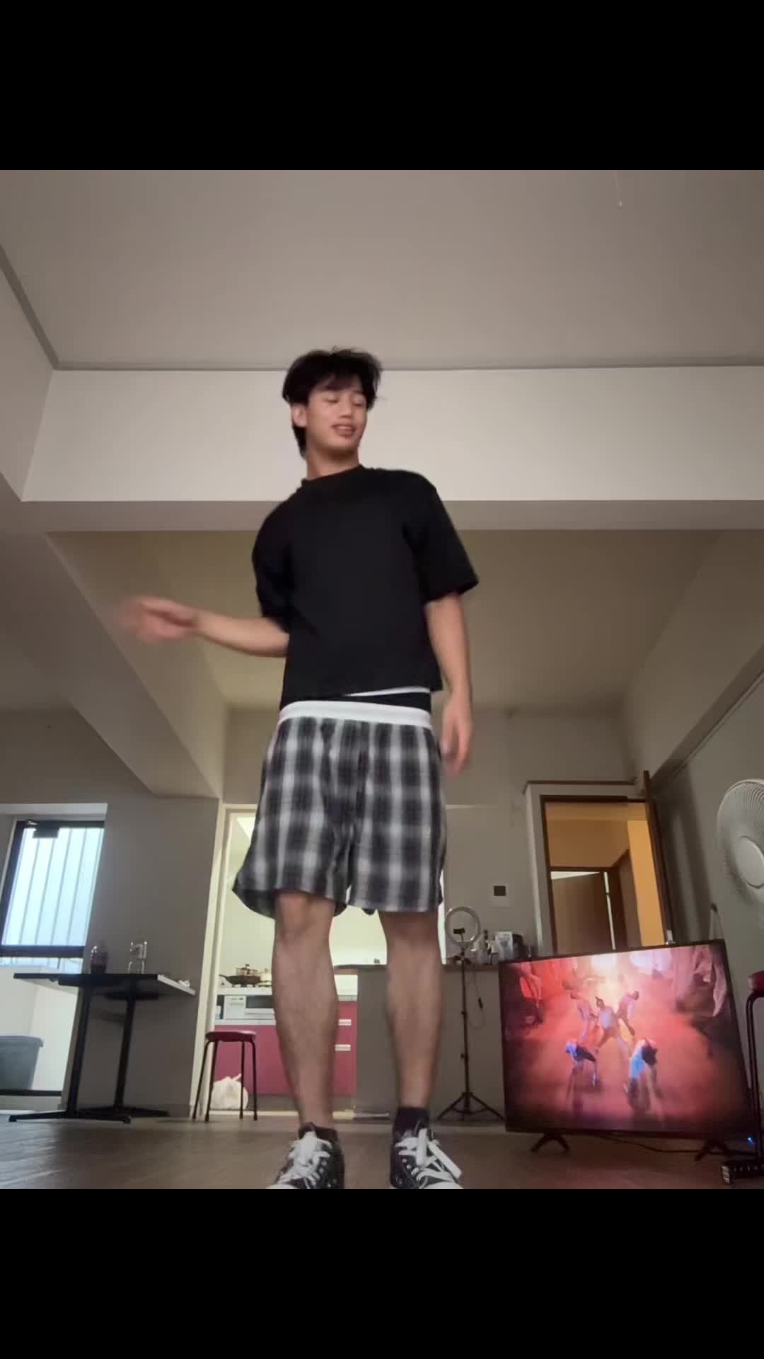 @๐๐๐๐๐๐ ๐