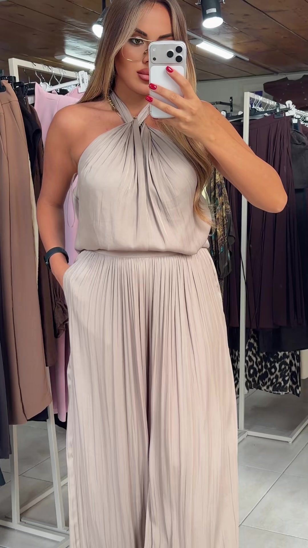 @Tamarela
