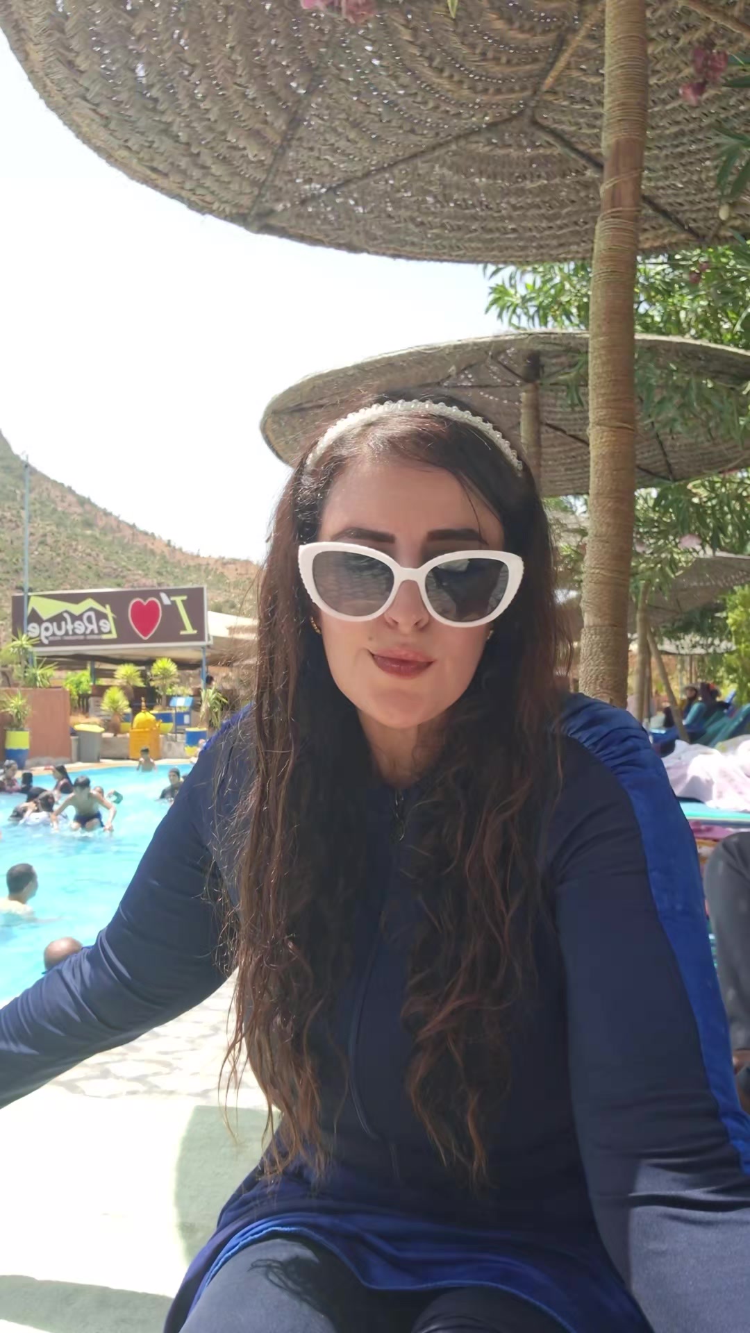 @🪭🦋فنيكيشة🦋🪭