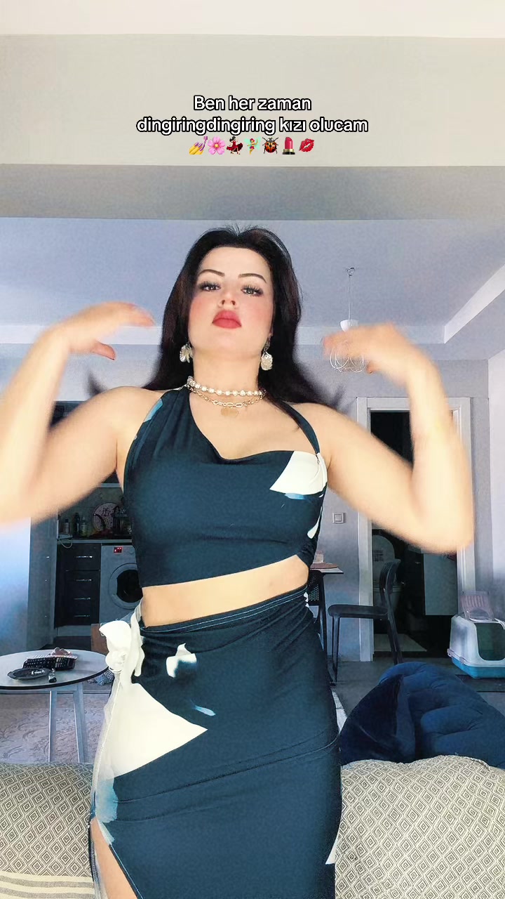 @Esindrella👑