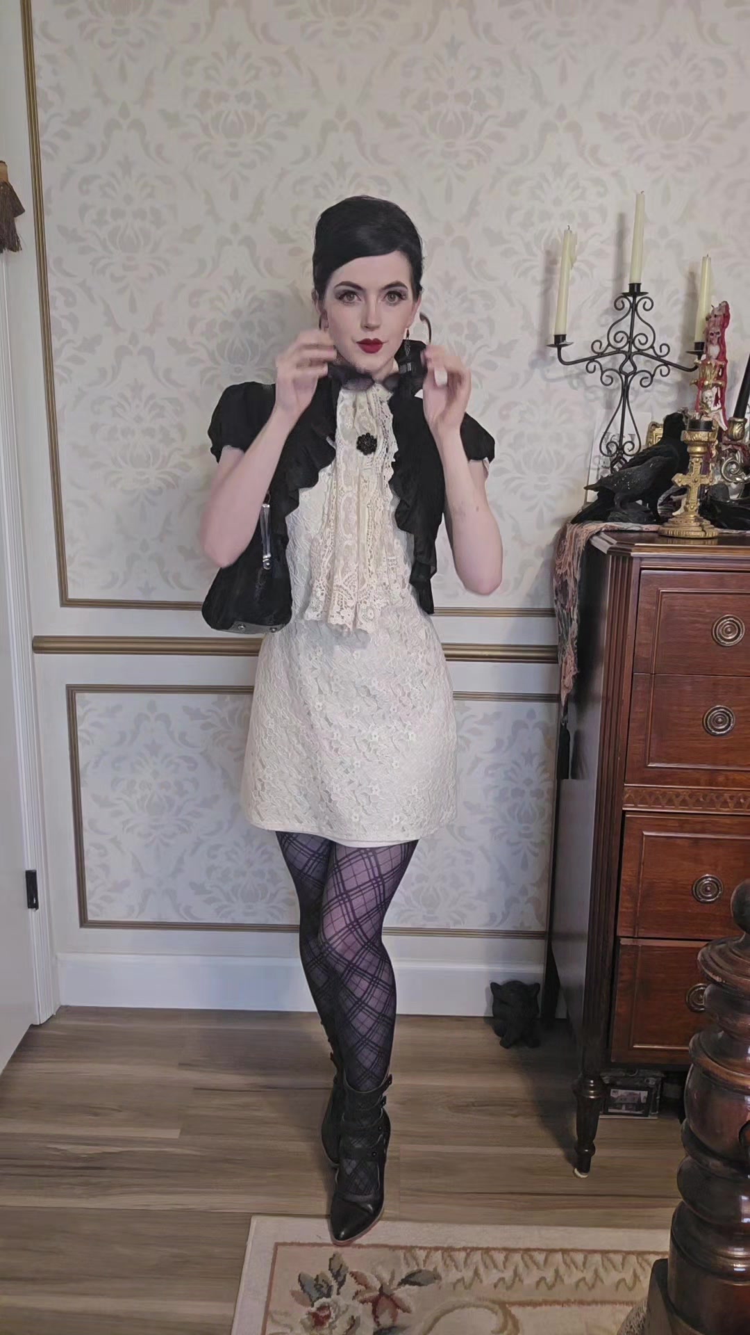 @maudlinoddity