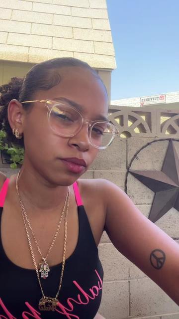 @ebony 𖣂