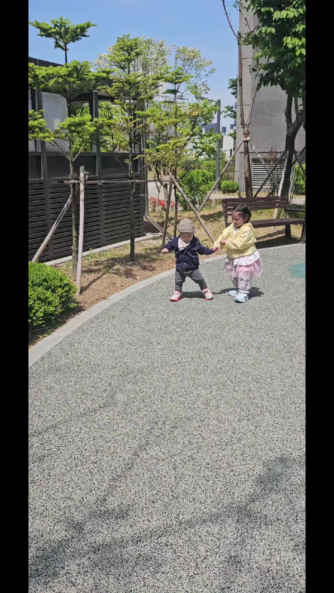 @yuna yujun omma 👨👩👧👦