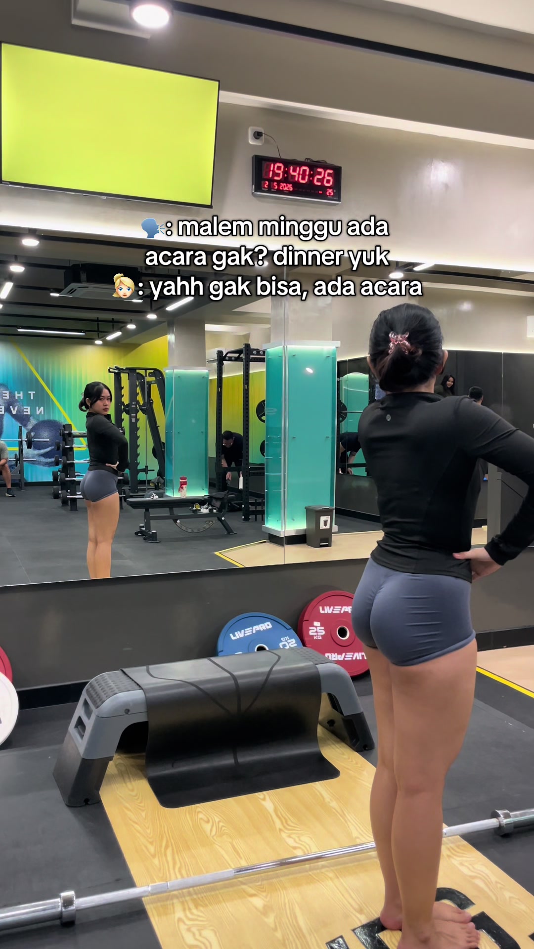 @vivi || gym girl🍑