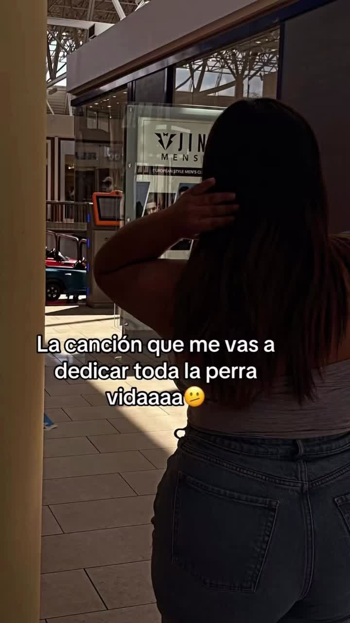 @ASHLEY MARIE 🤍🎀.