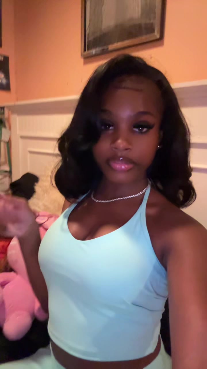 @kweendollita