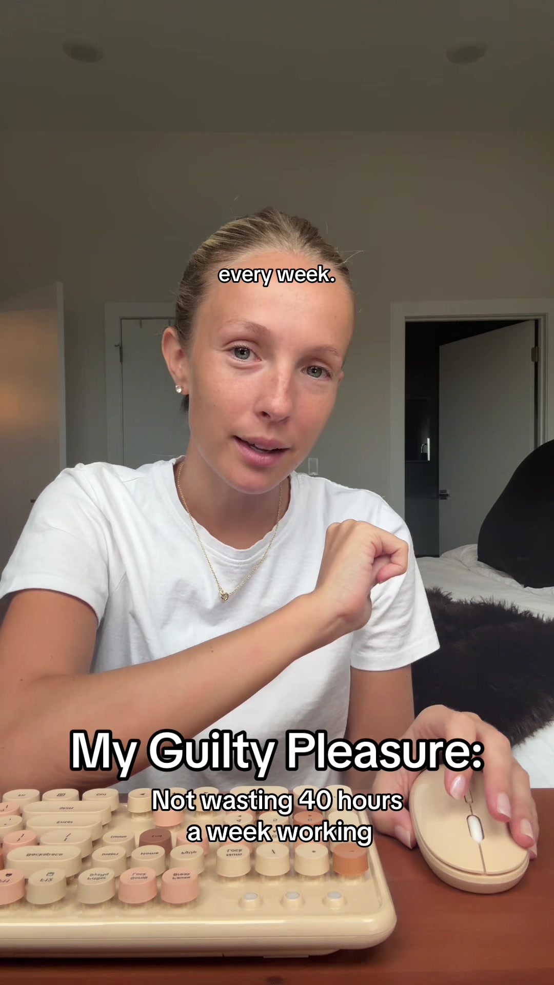 @caitlinminutes