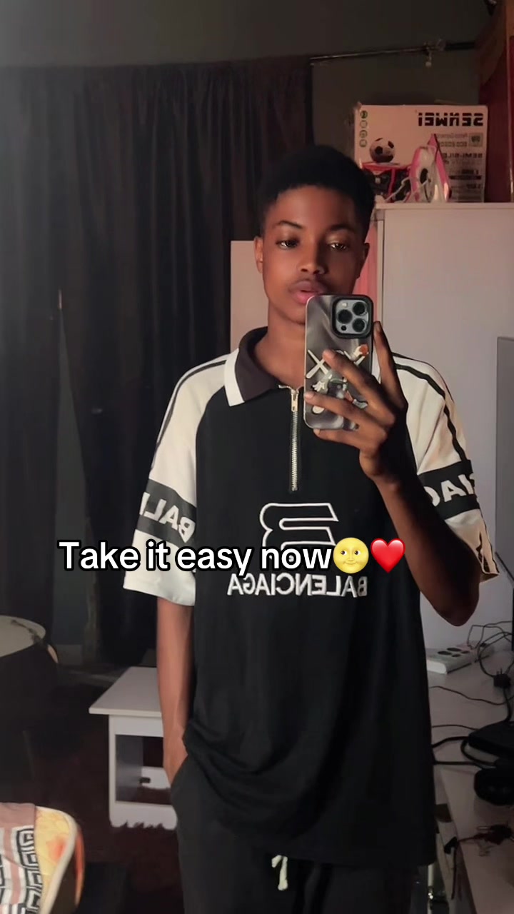 @UMAR💫✨