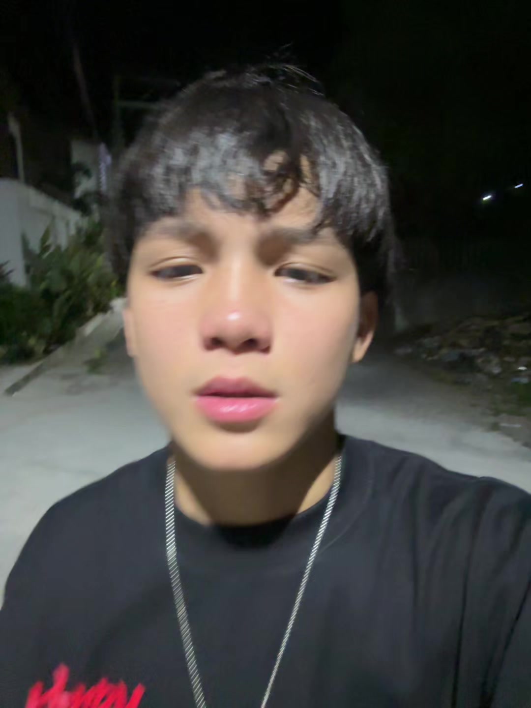 @Zai