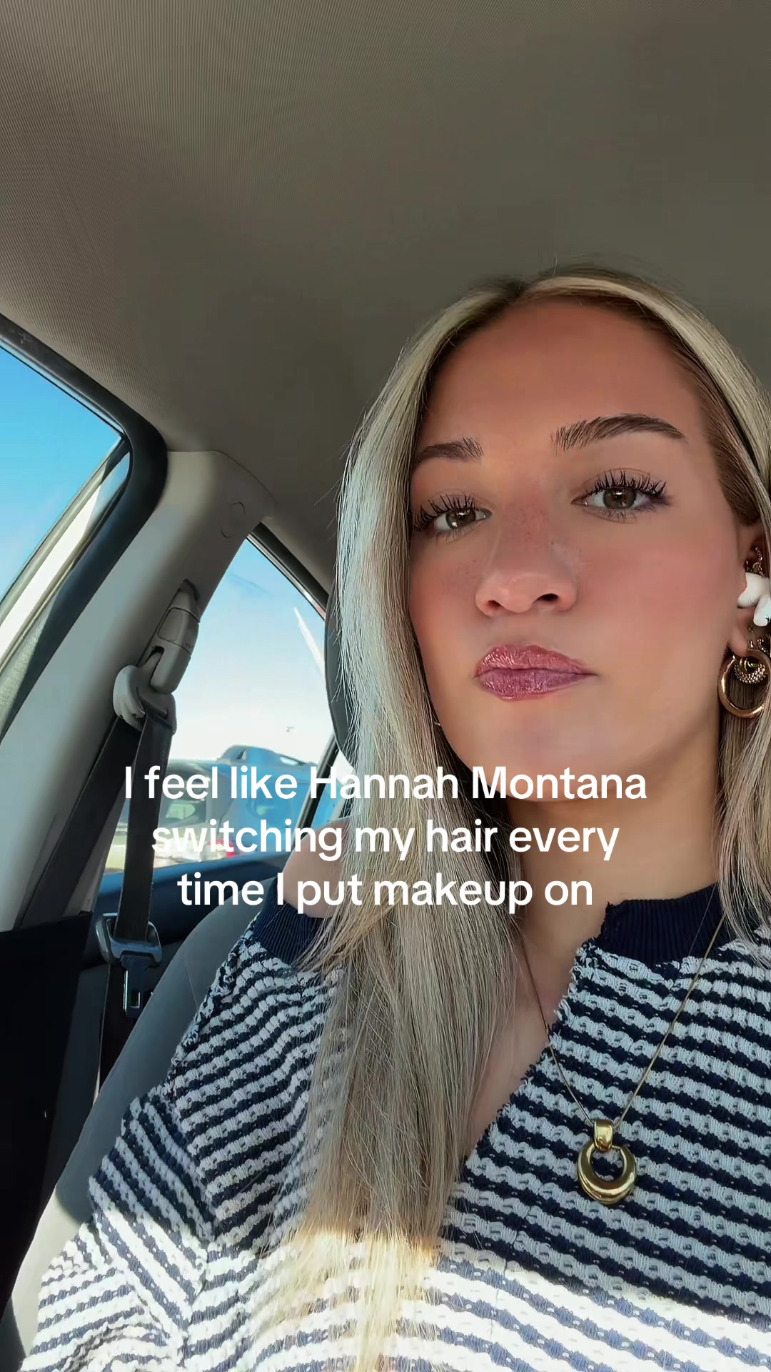 @caitlynnavery