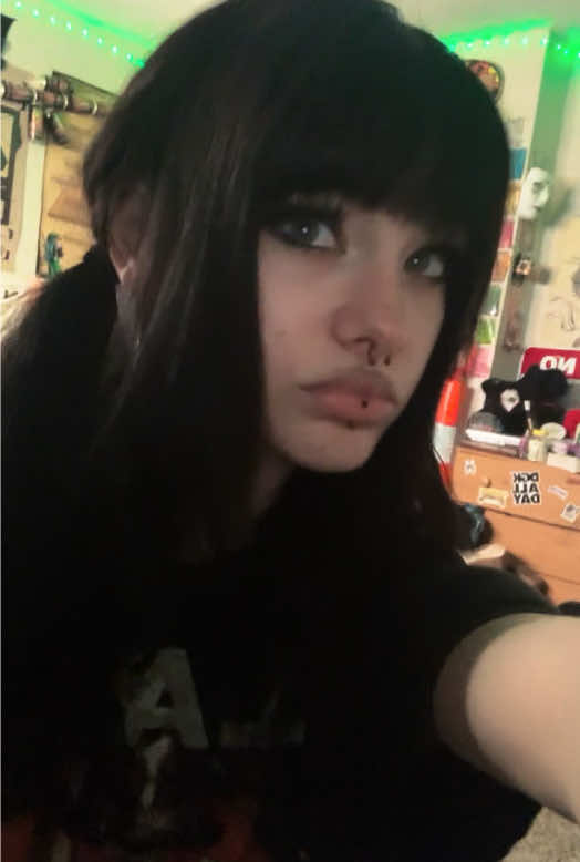 @_V4mpiric_