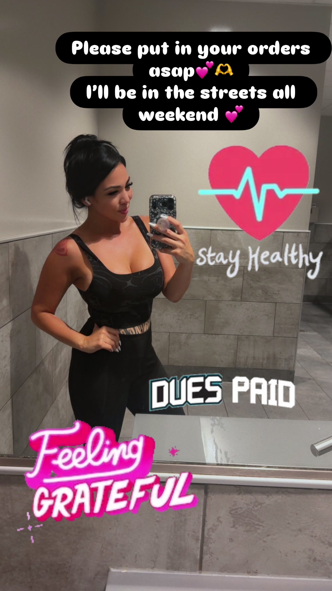@Bella_B_