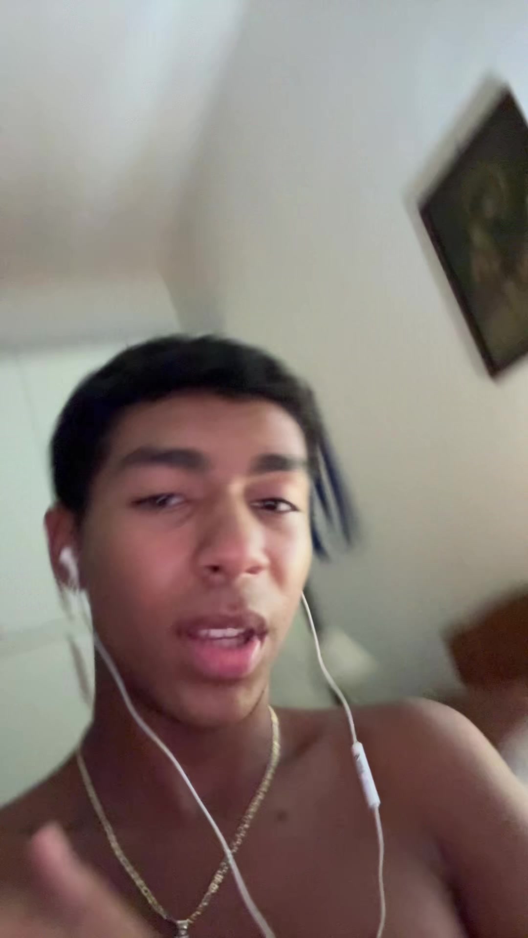 @️simone