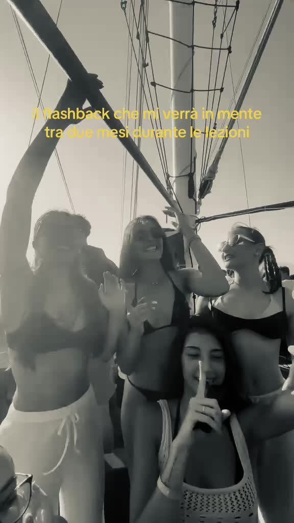 @sara🍒