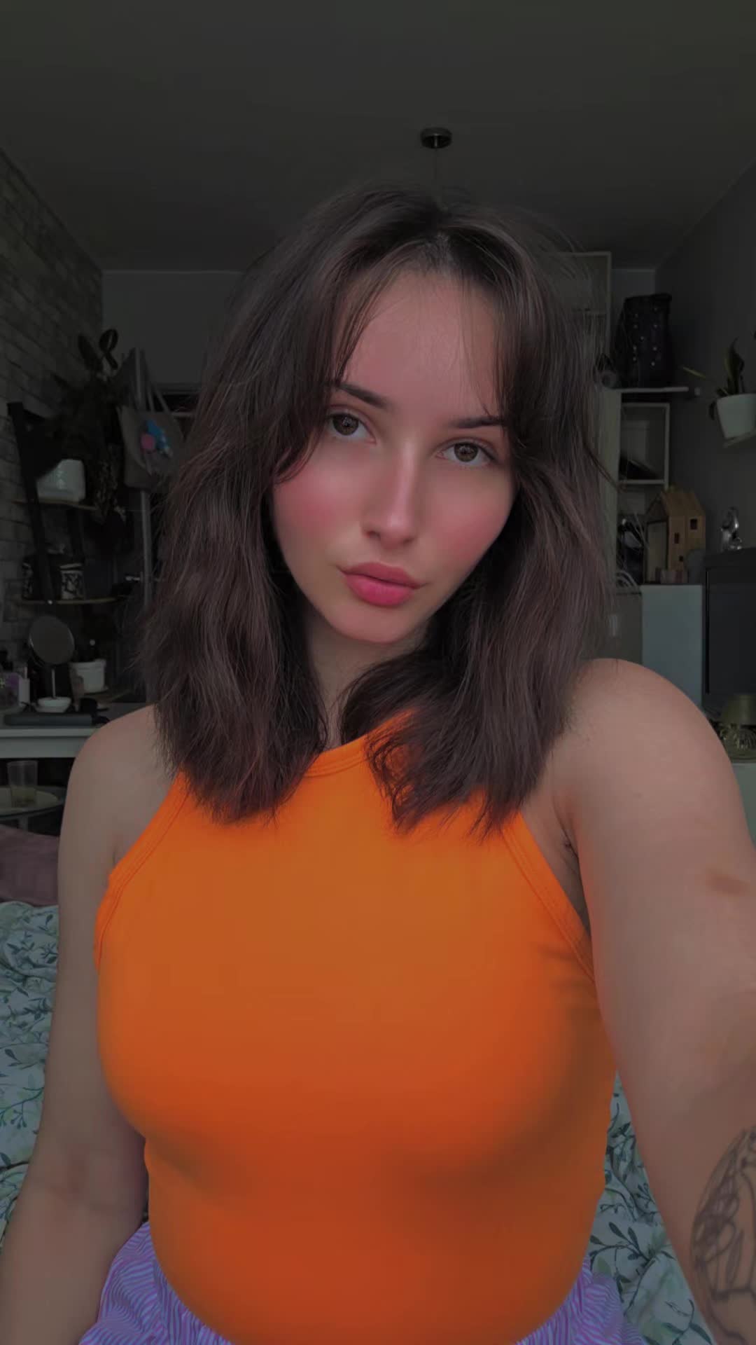 @ᴛʀᴀꜰᴀʟᴏᴠᴀ