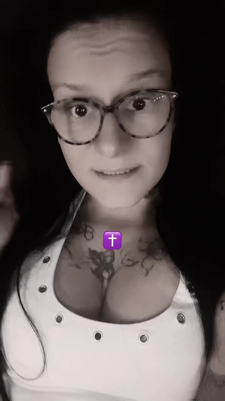 @Nicole199231