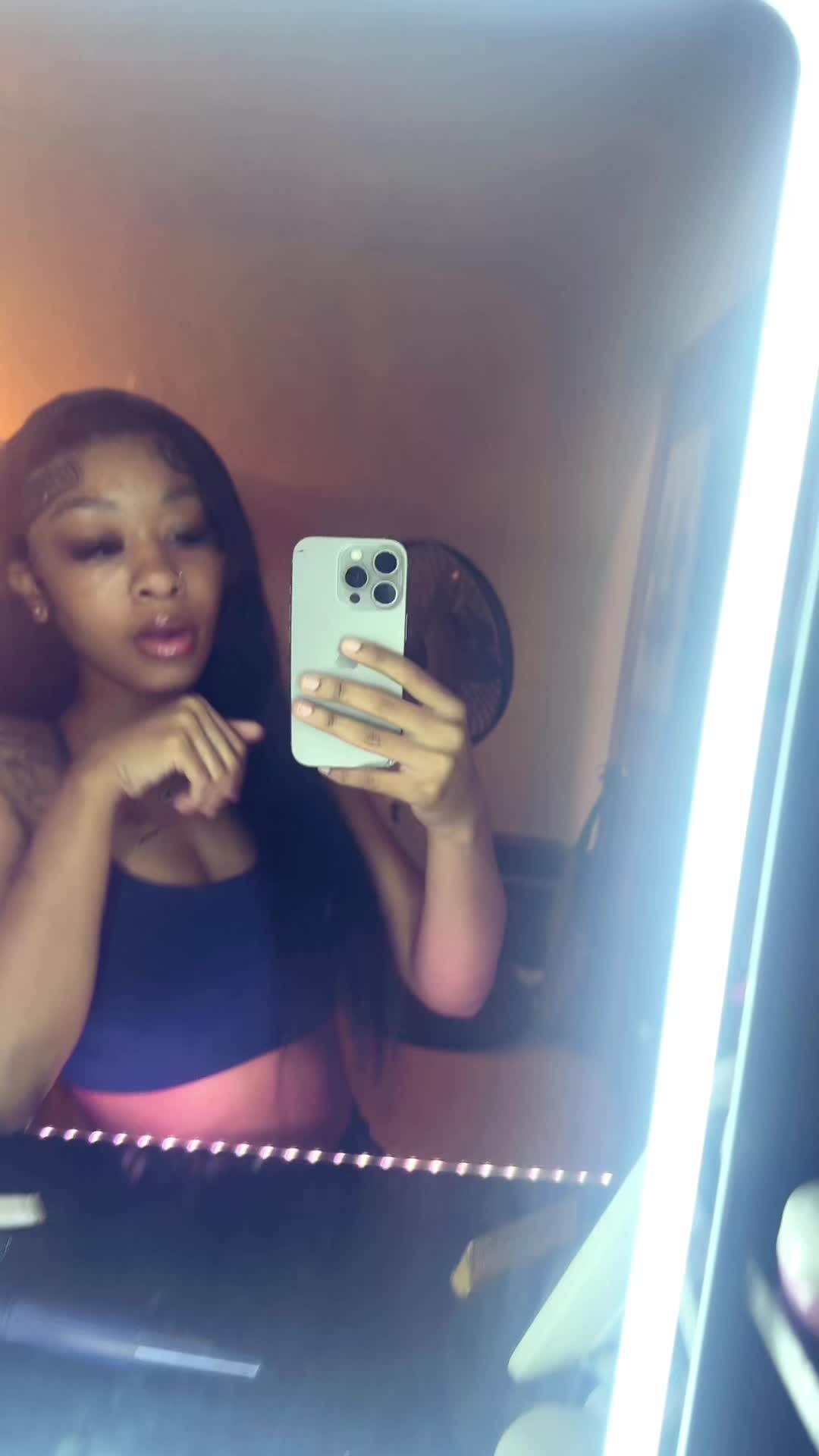 @kiyaahrenaee 🤎 .