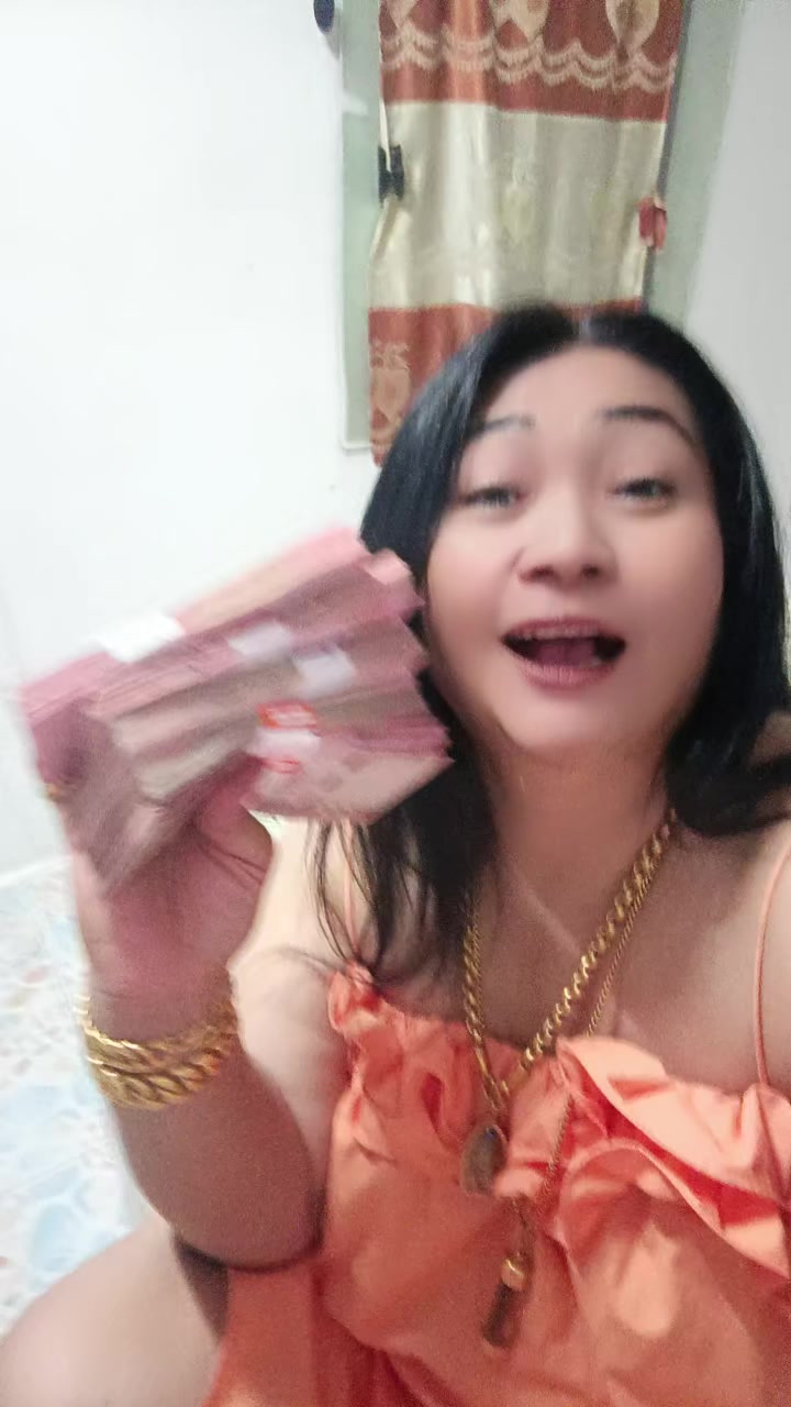 @ชุลีพร ใจเย็น