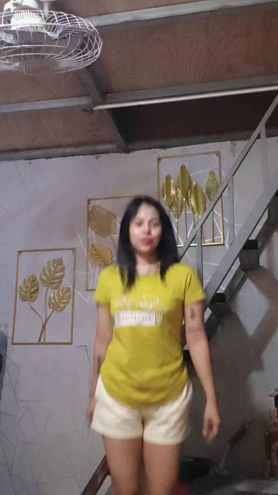 @★ A G N E S ★