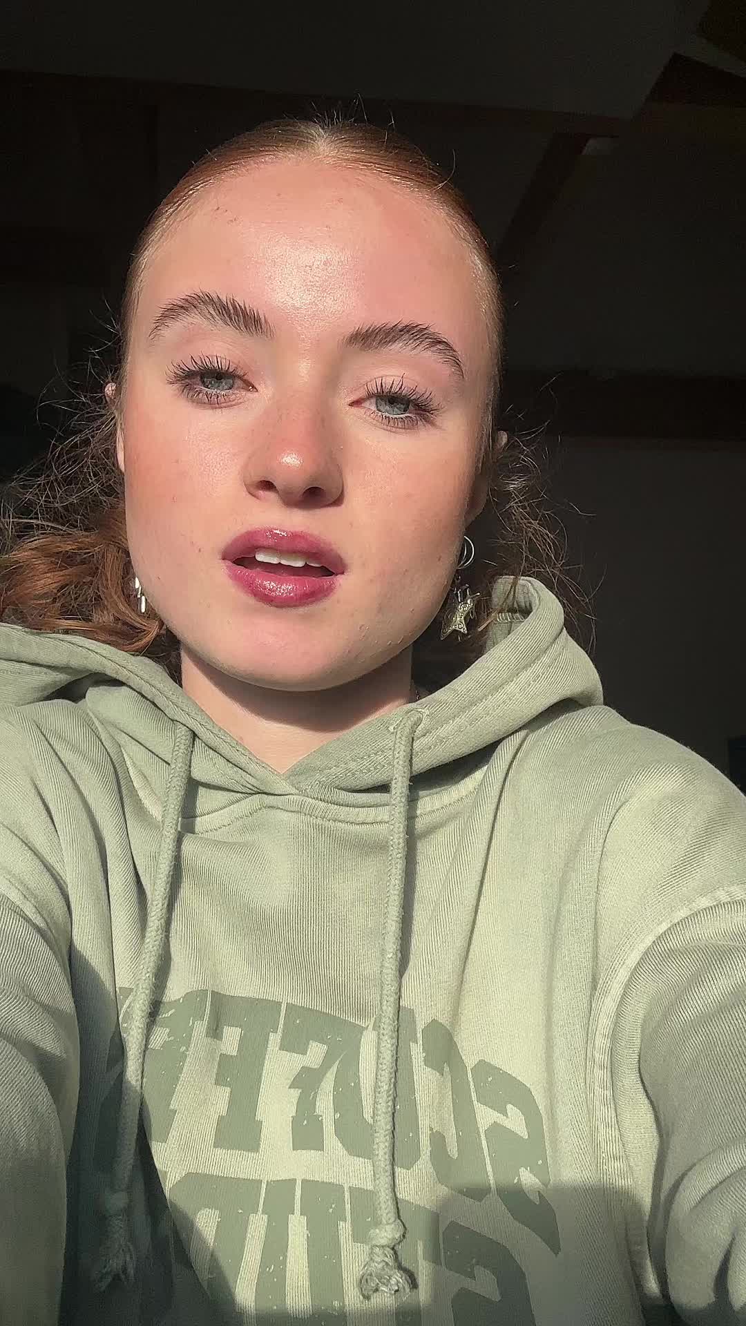 @Emilia