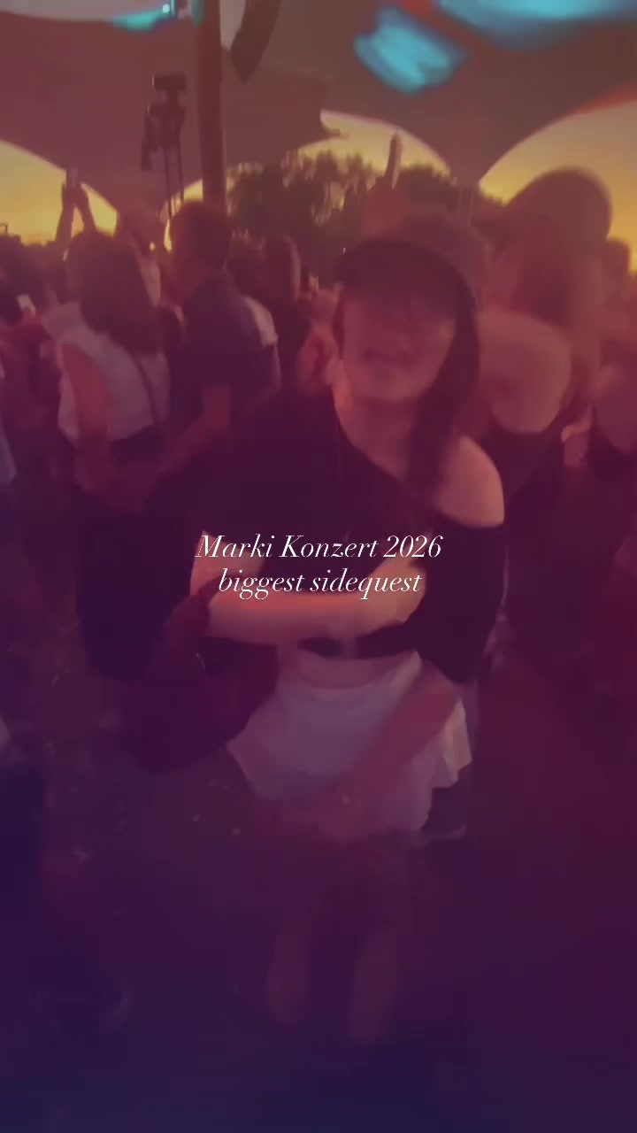 @Kira Angela 🩰