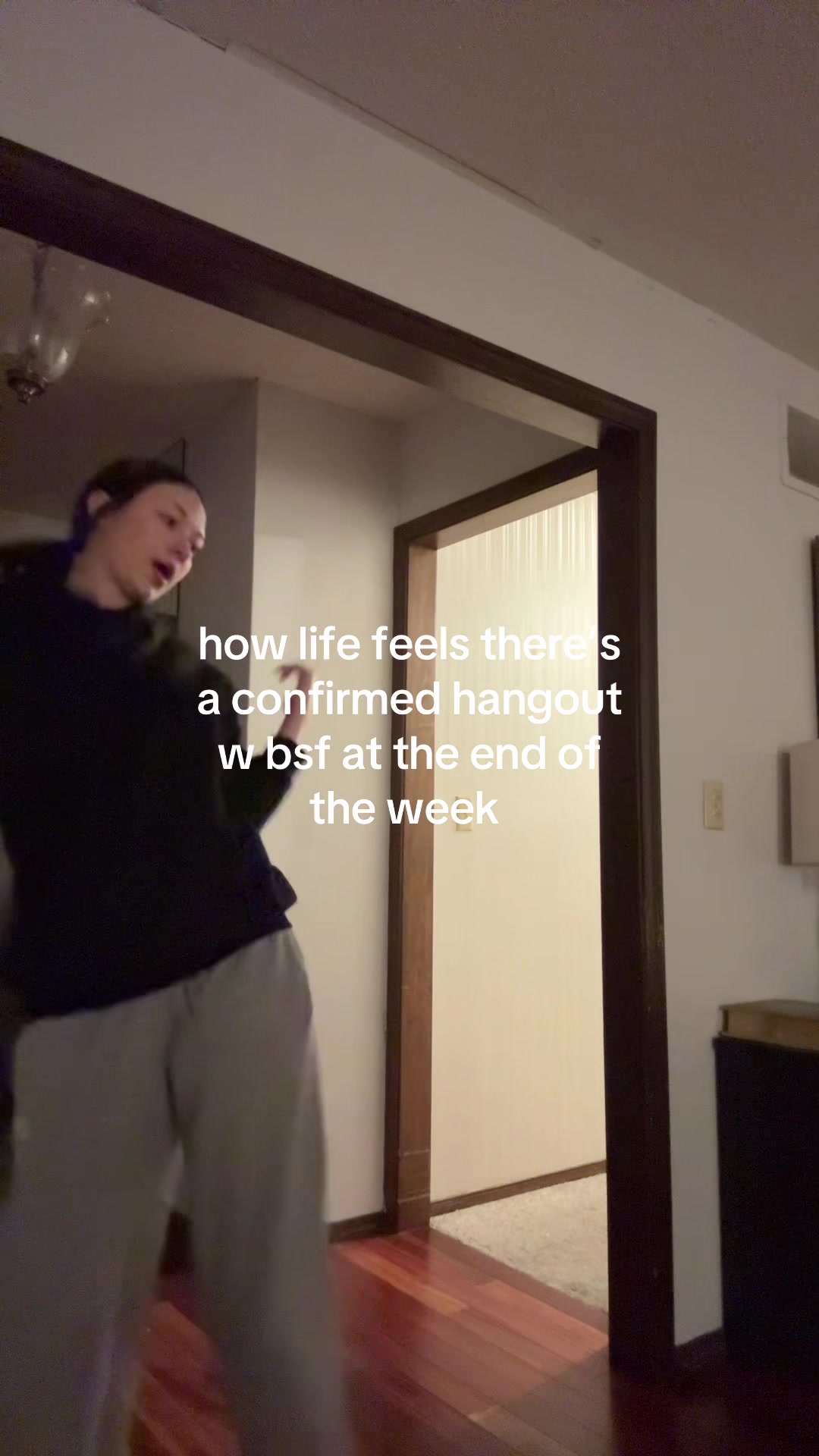 @๐๐ v