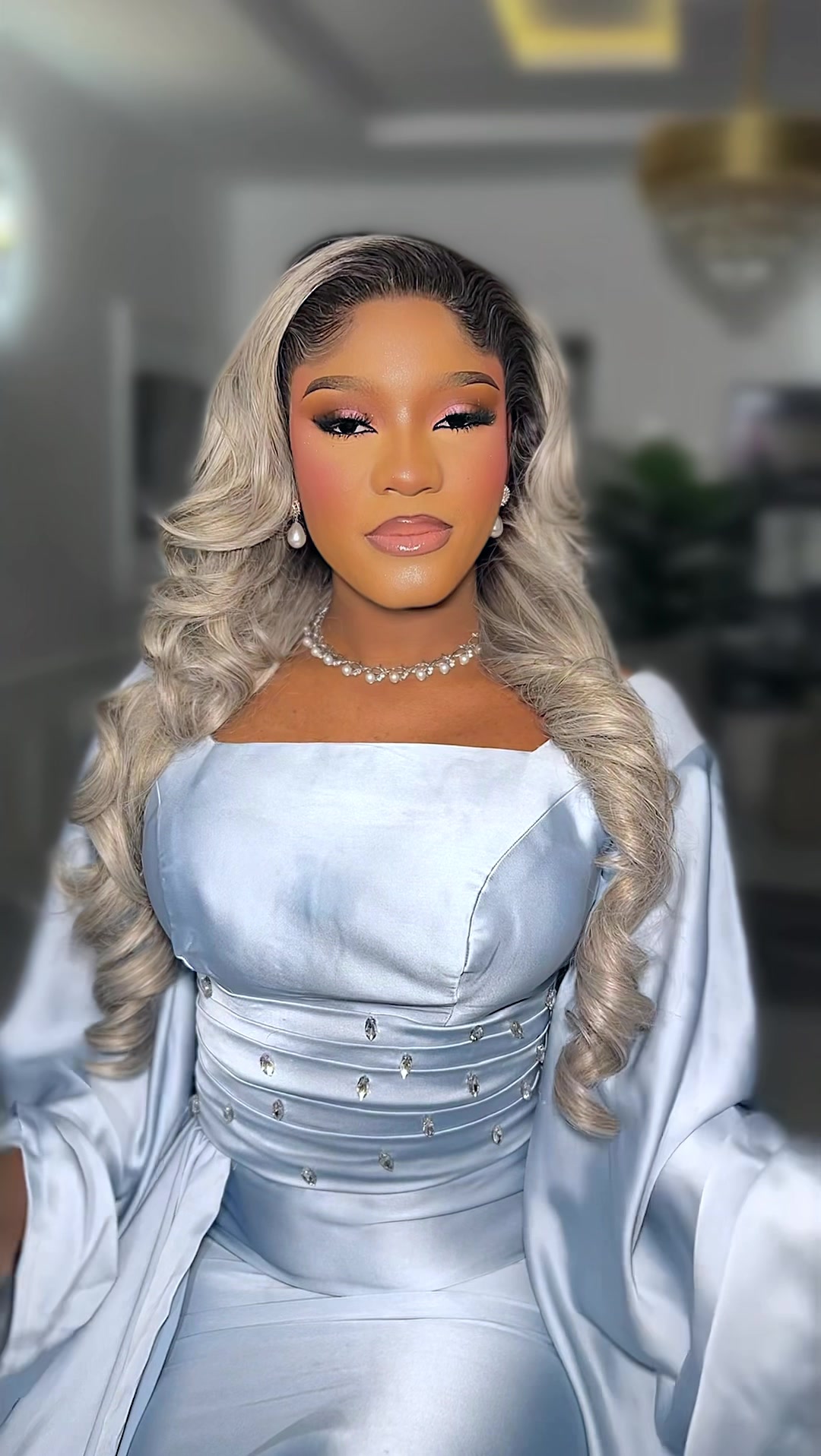 @ANNIE—GLAMOUR