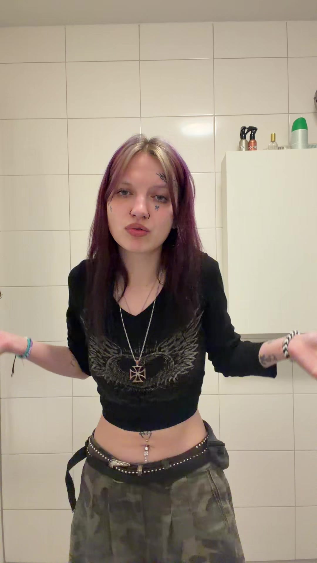 @lyzz
