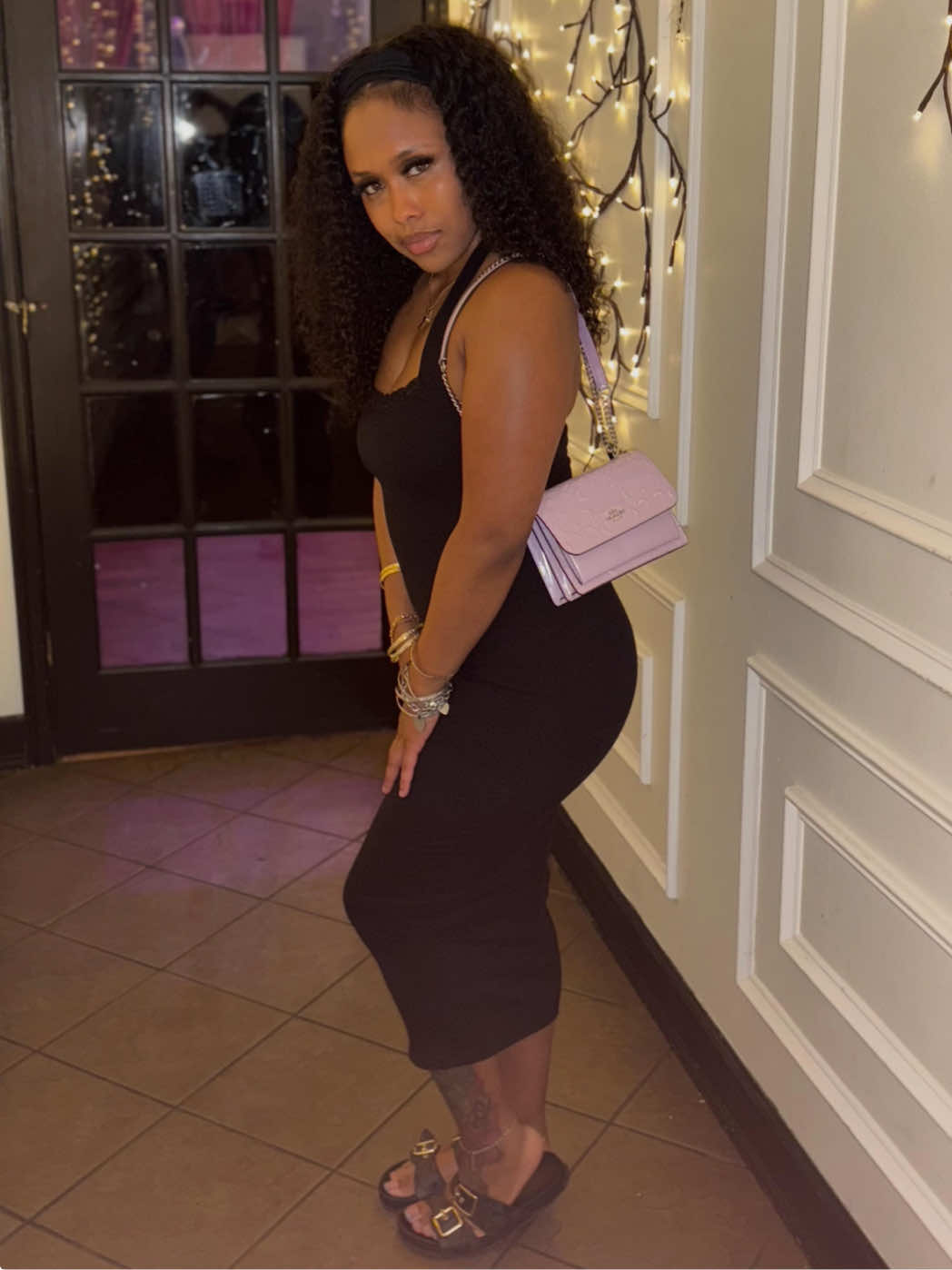 @✨