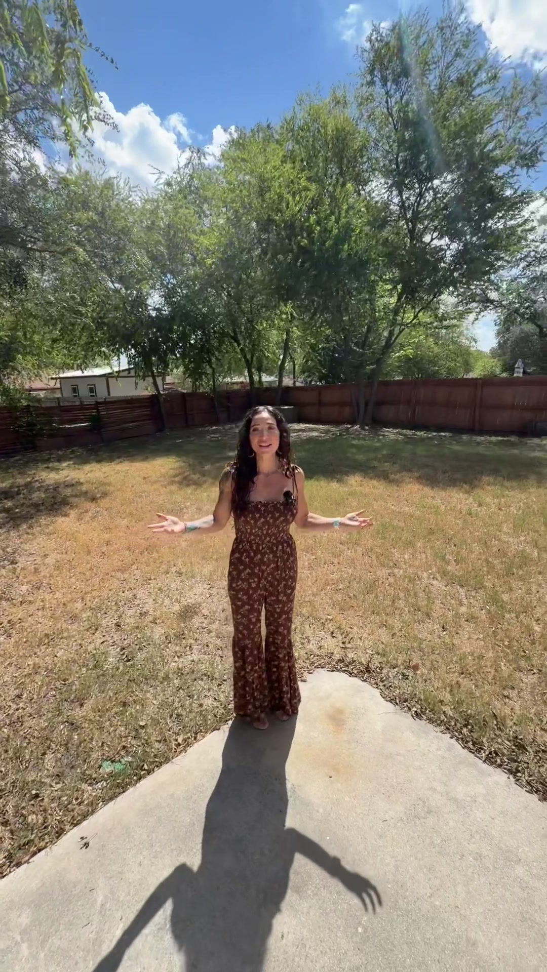 @Julessellsitall