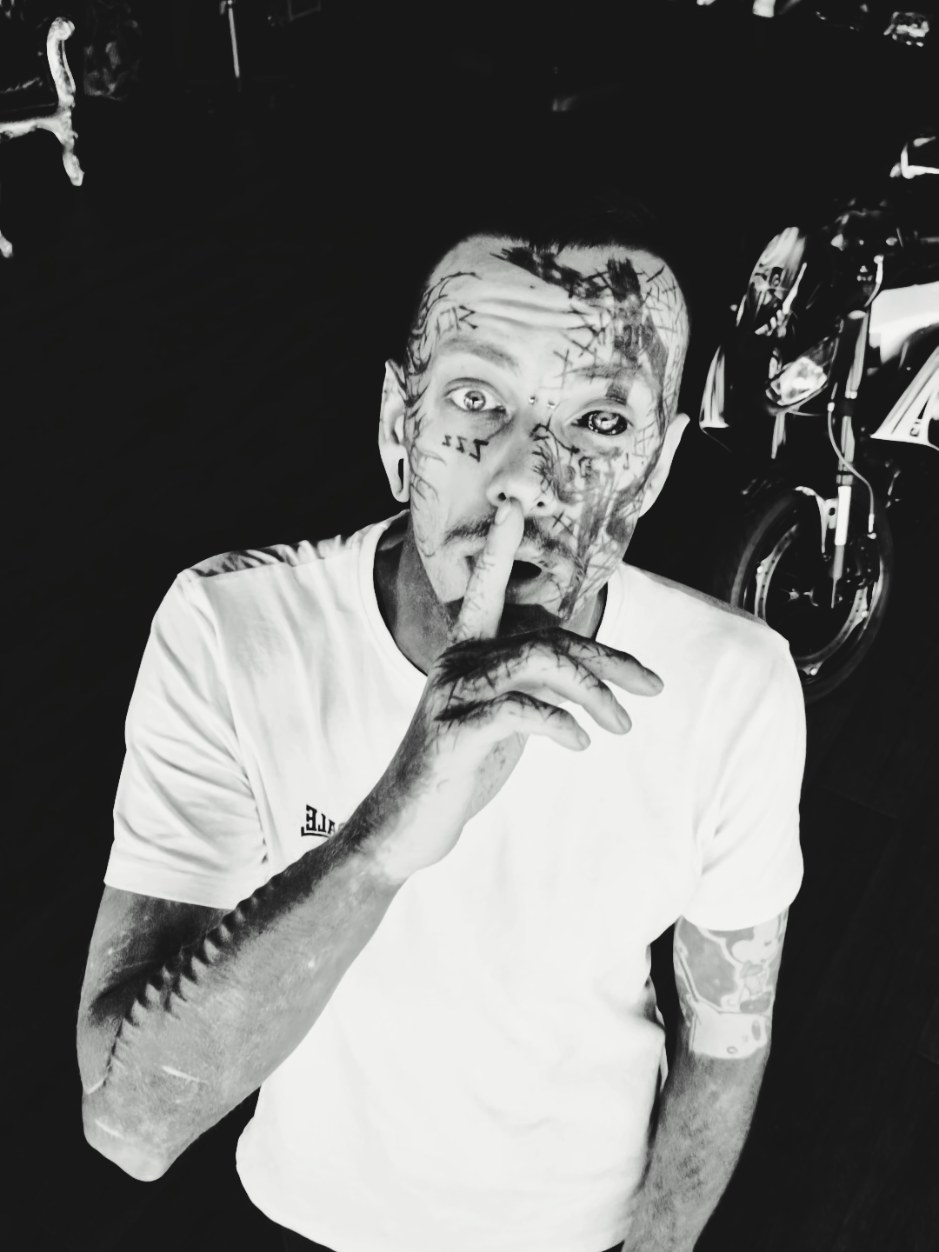 @su1c1de_ink☠️