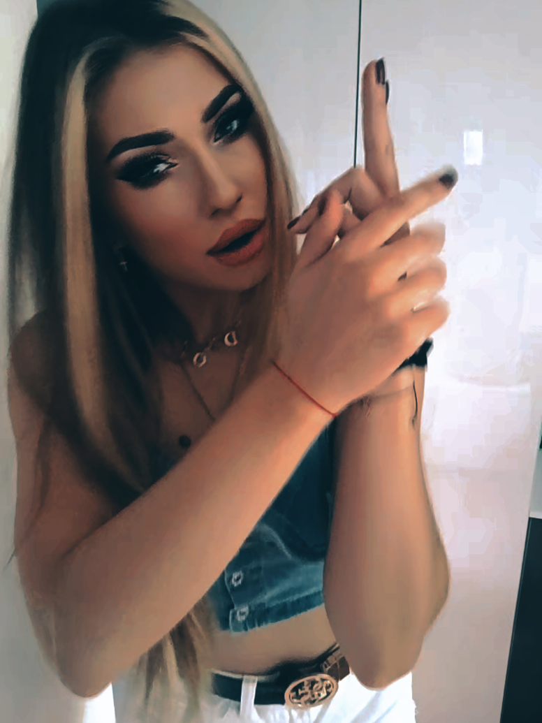 @𝓜𝔂𝓷𝓲𝓪 🦋🐭