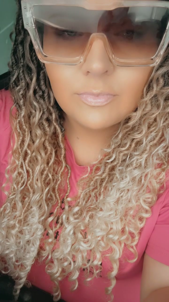 @memenicole901