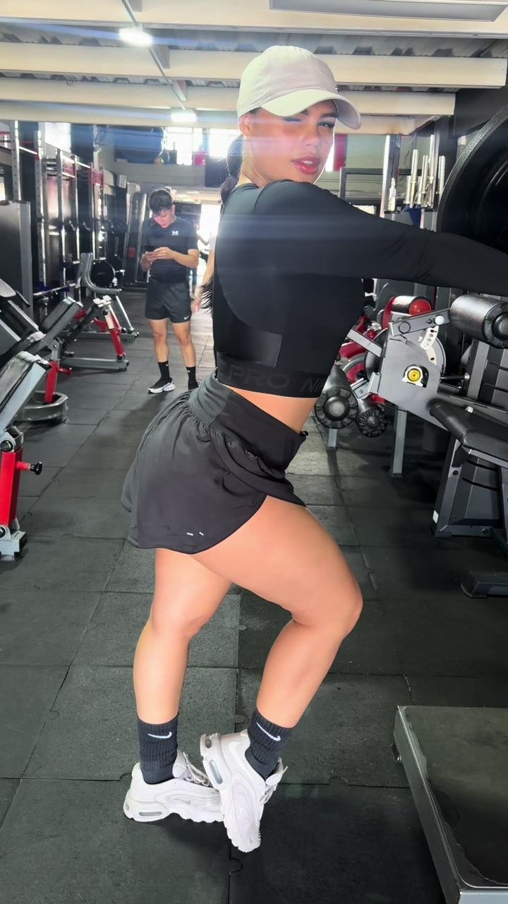 @makitaa30