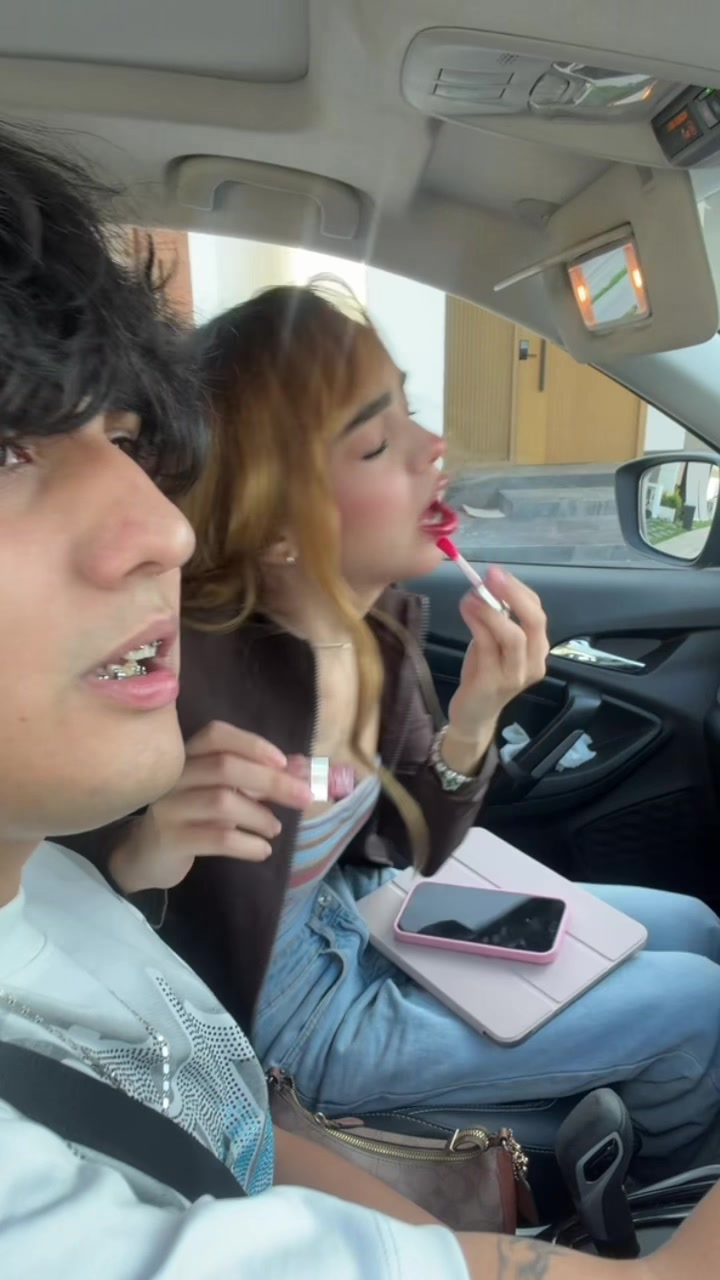 @ElNovux