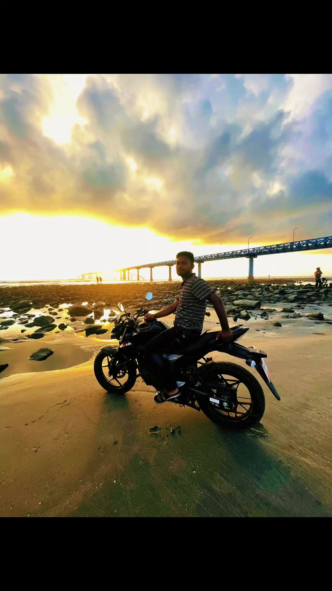 @Azizul Vibes đ