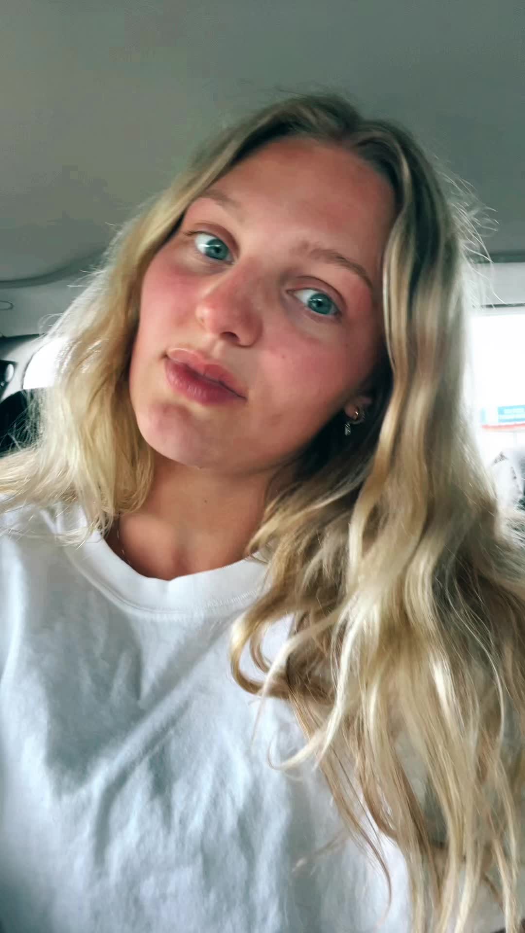 @ellie