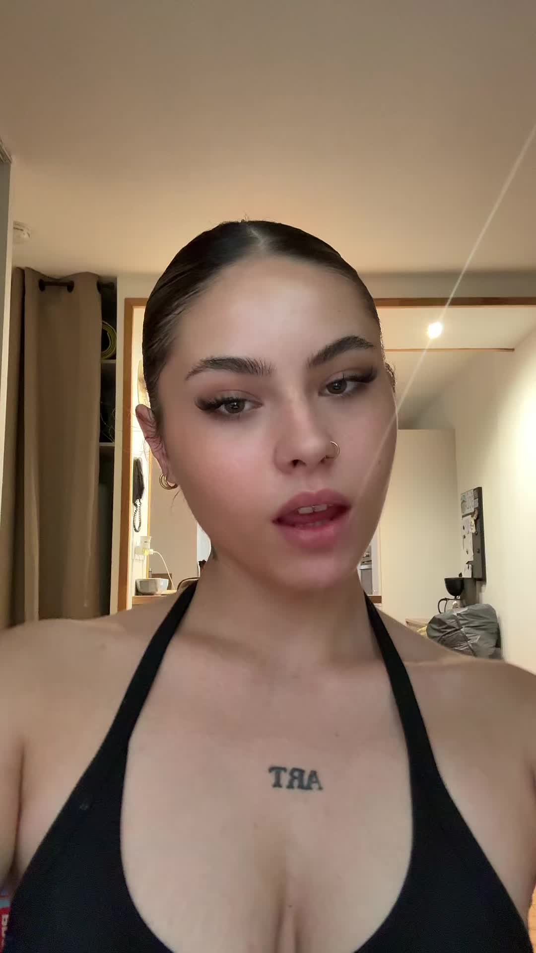 @vivi