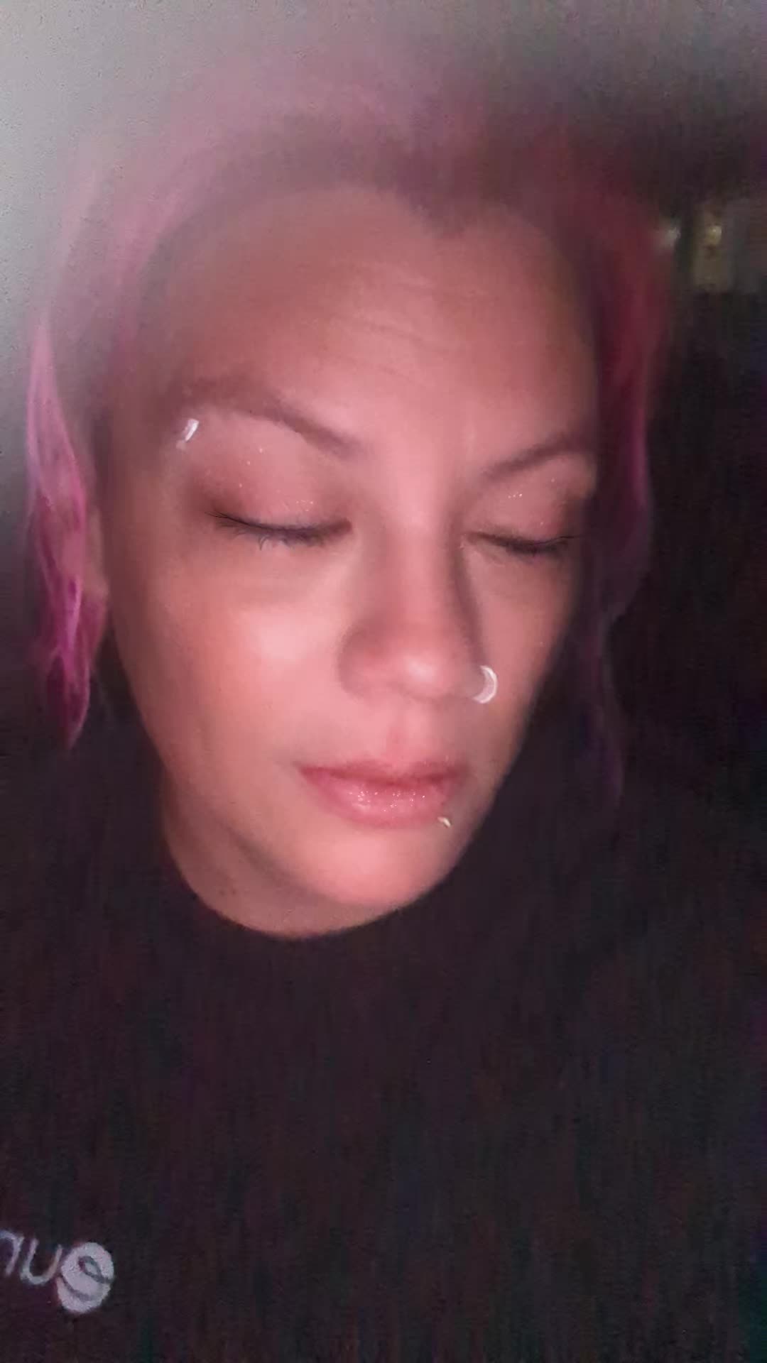 @Momma_mayhem
