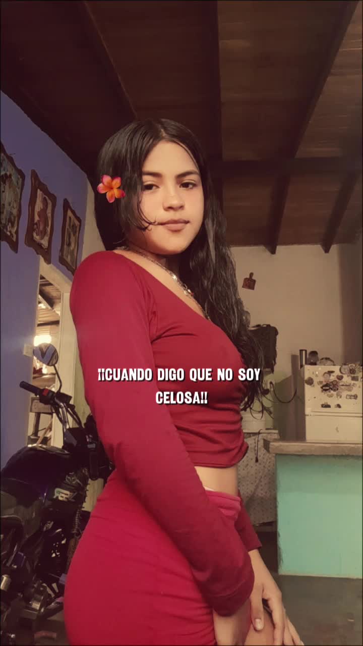 @soy tuya 👧🙈❤️🔥❤️🔥❣