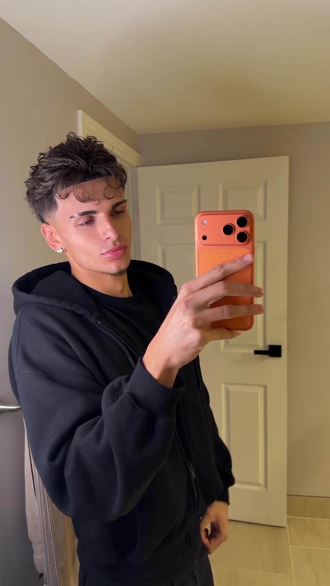 @chris.nikoo