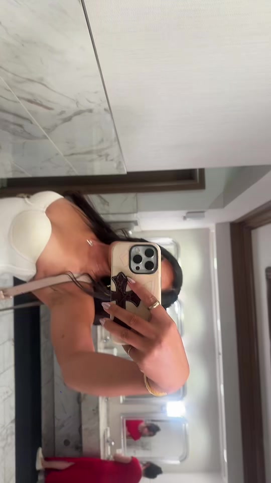 @mari